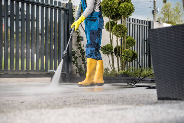 Best Garage Pressure Washing  in Spencerport, NY