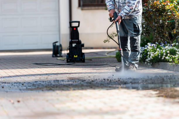 Best Garage Pressure Washing  in Spencerport, NY